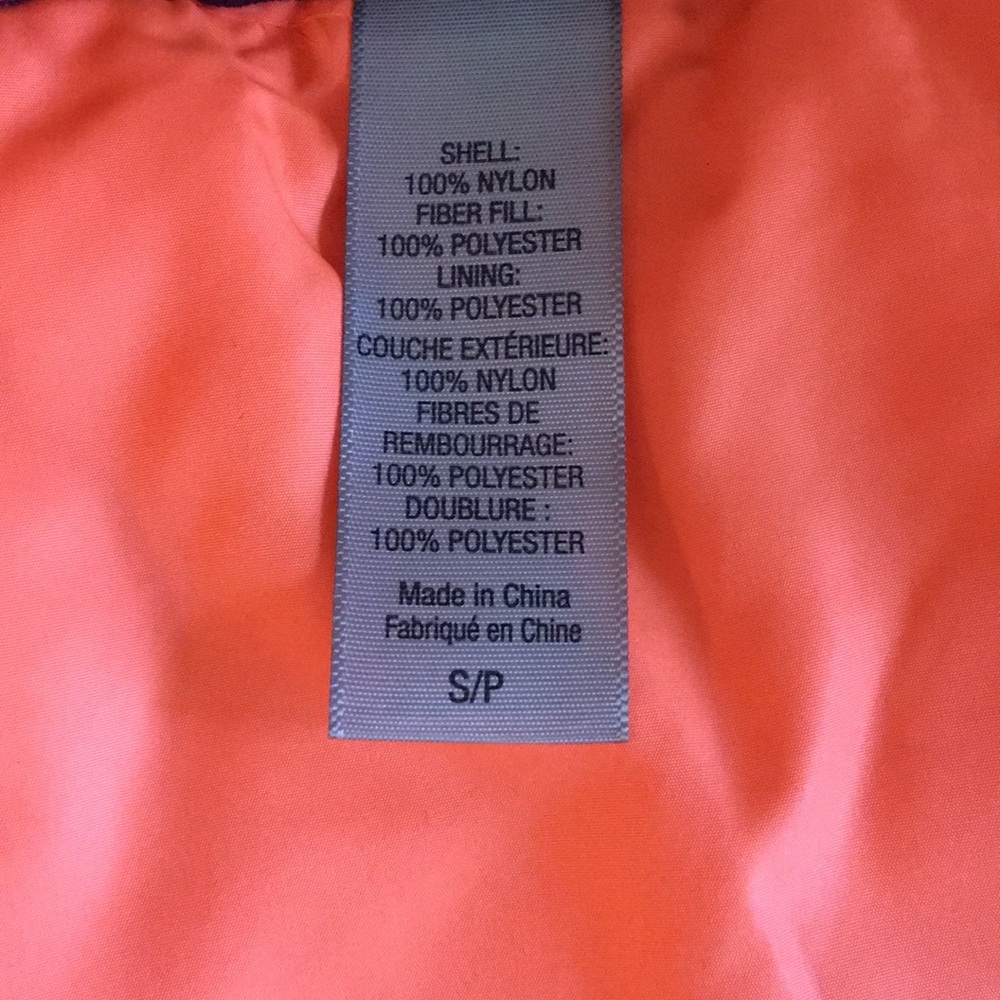 Champion Puffer Vest Size SP - Picture 7 of 7